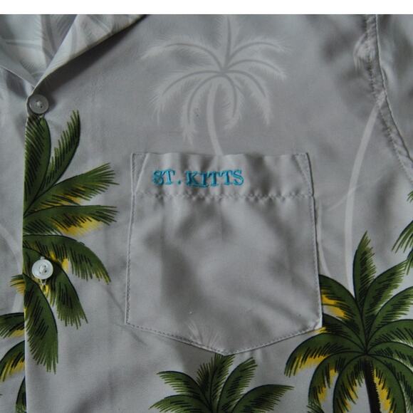 St Kitts Tropical Bird Hawaiian Button Down Shirt - Picture 5 of 9